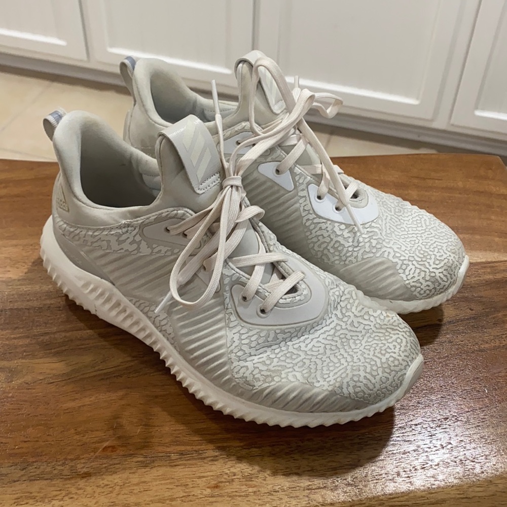 Adidas Alphabounce